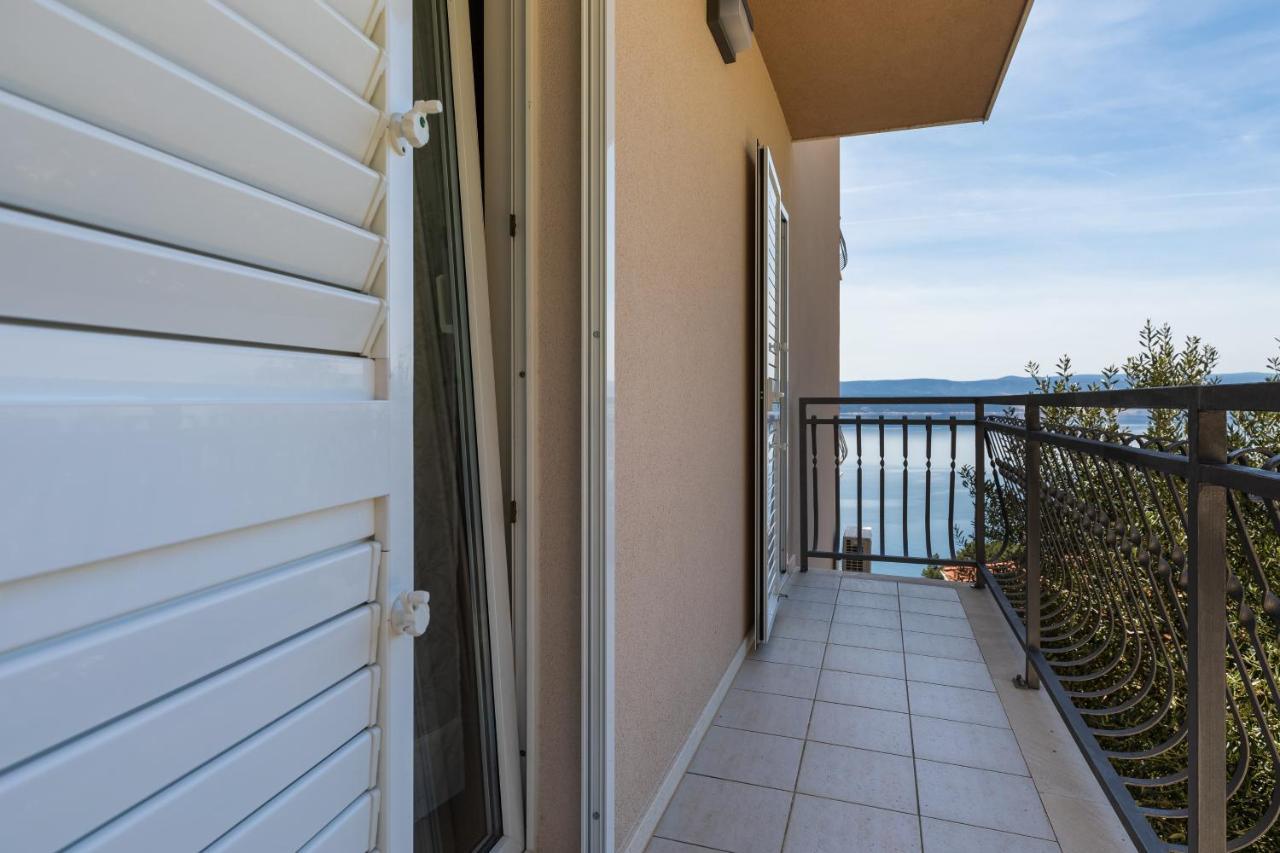 Apartments With A Parking Space Mimice, Omis - 2805 エクステリア 写真